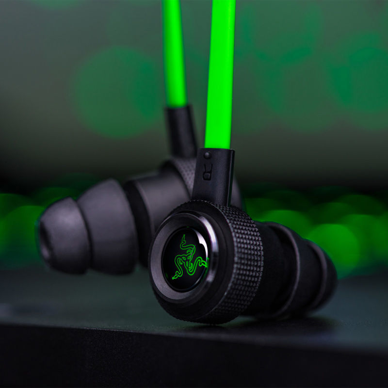 Razer Hammerhead Pro V2 Wired Gaming Earbuds / Headset